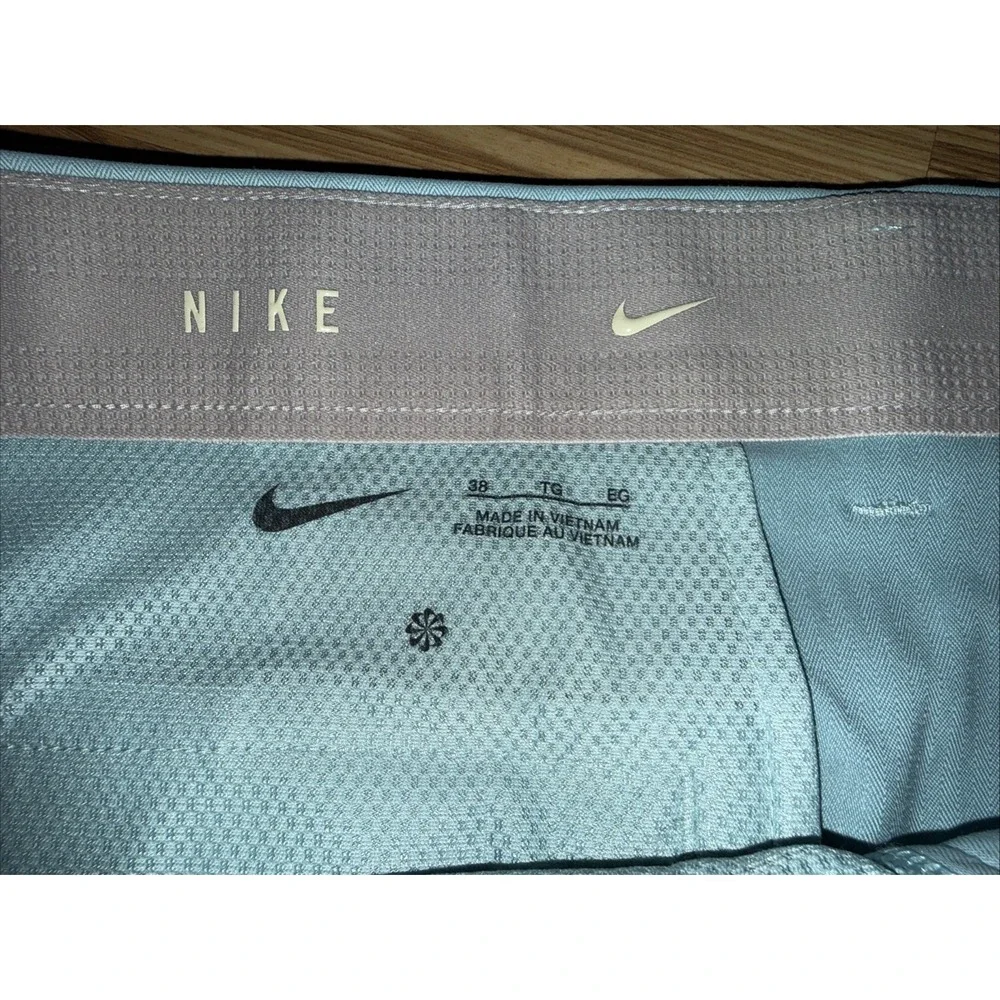 Men's Nike Tour 8